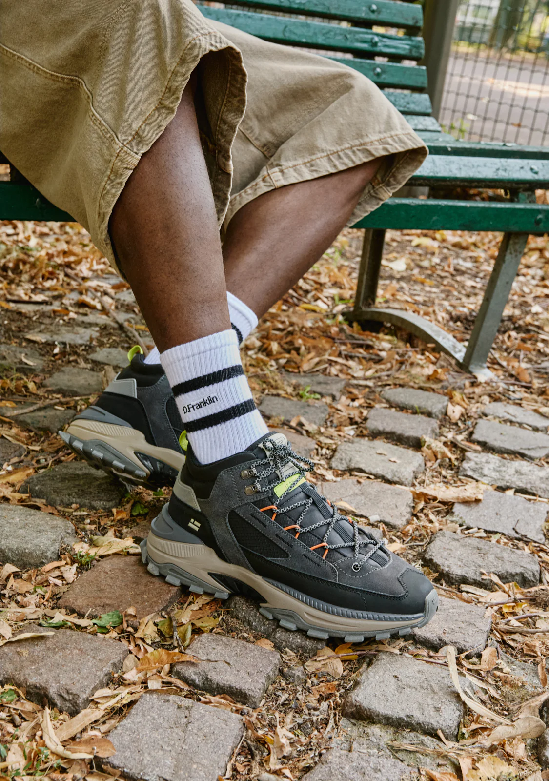 347 Hike Black - Image 5