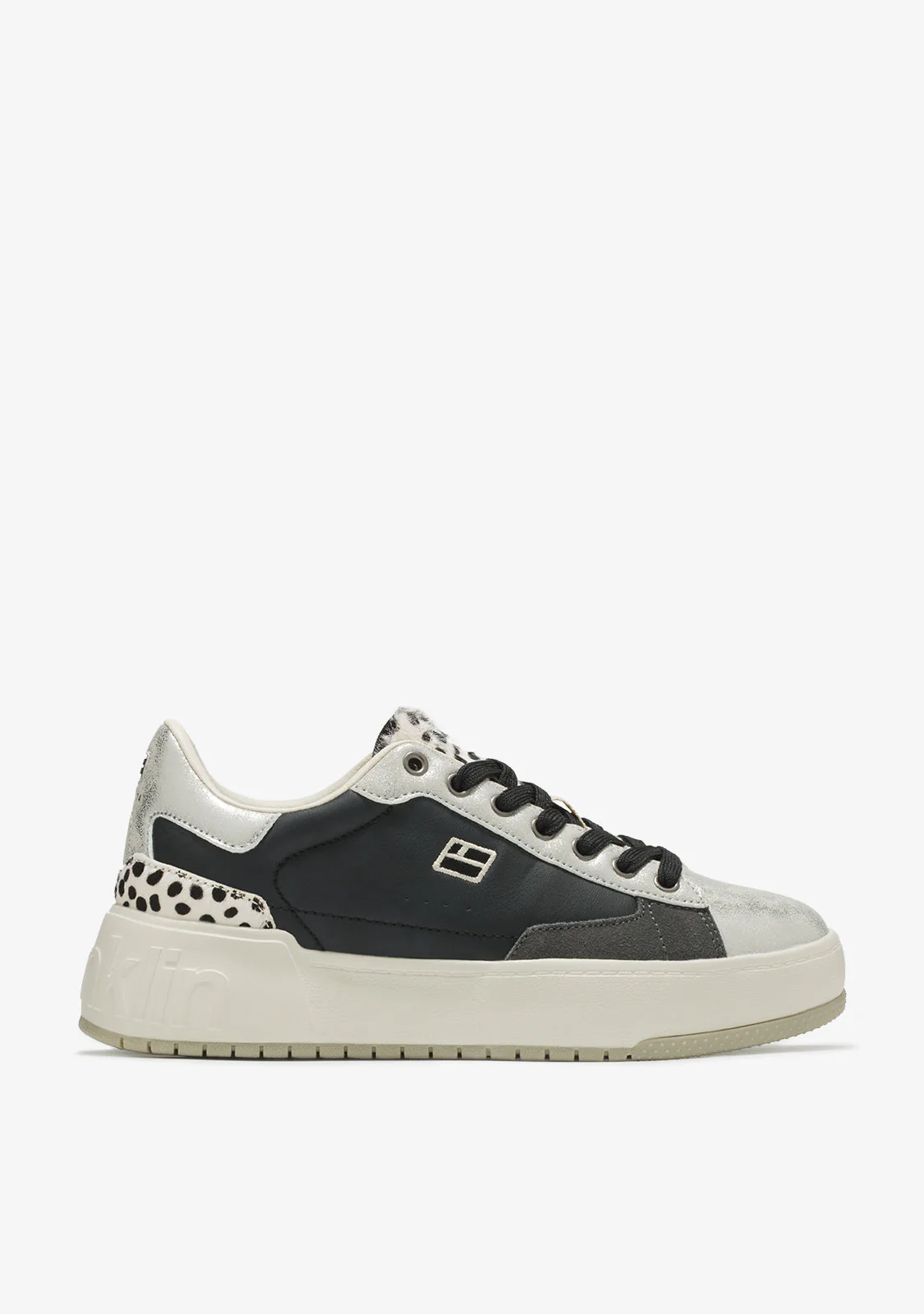Court '74 Black / Dots