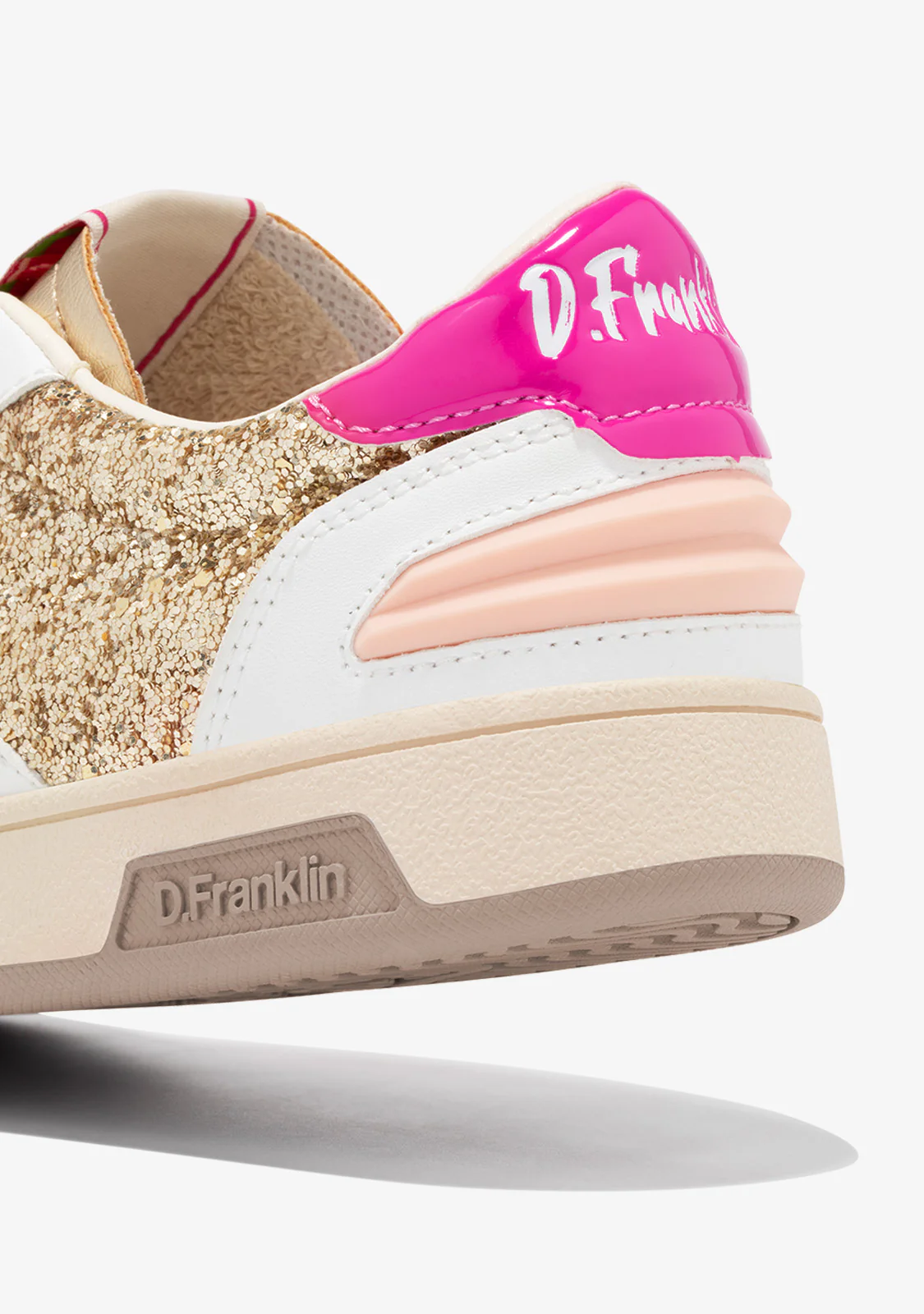 Match Skate Sneakers Gold - Image 3