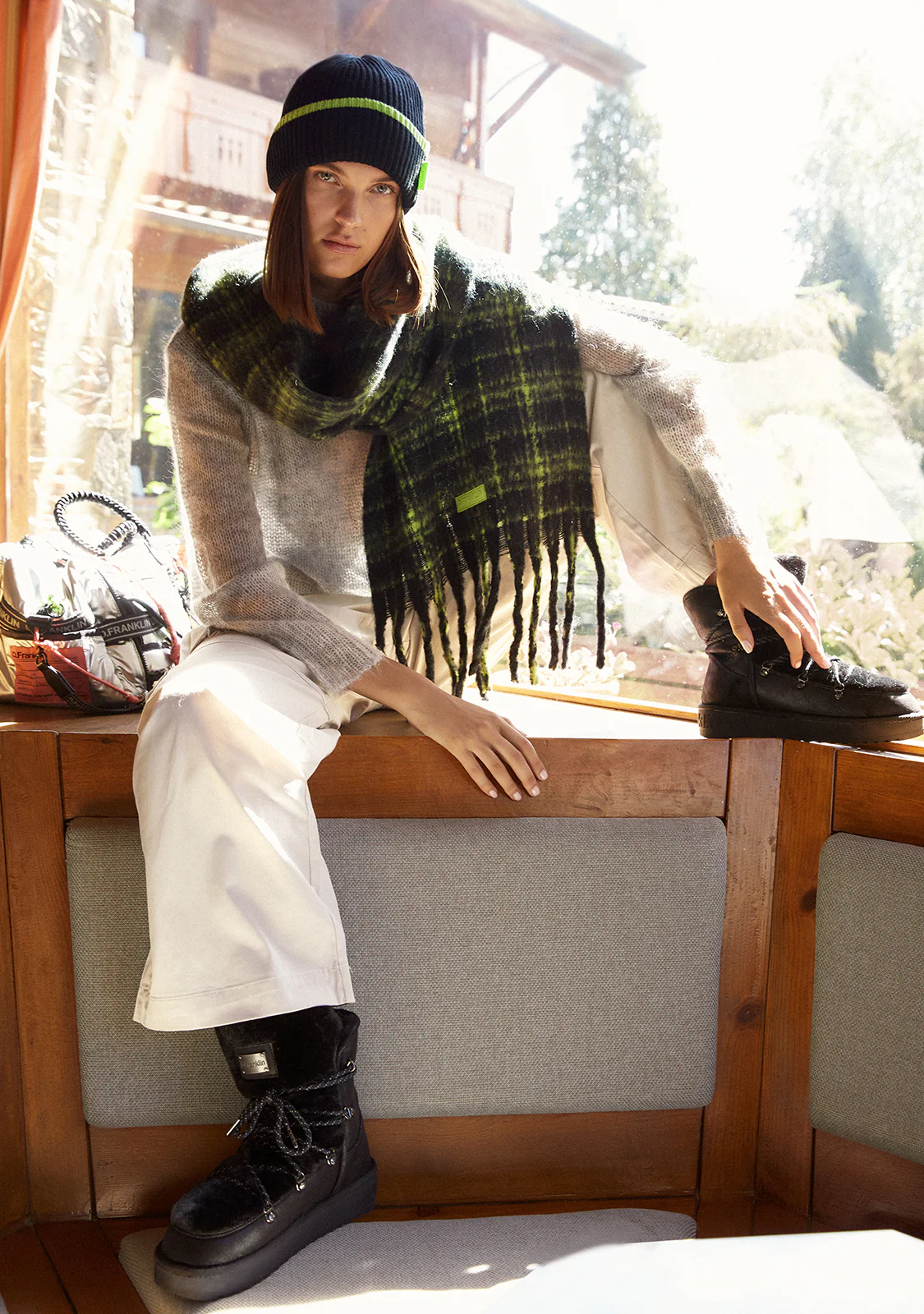 Nordic Bomb Plaid Scarf Black - Image 5
