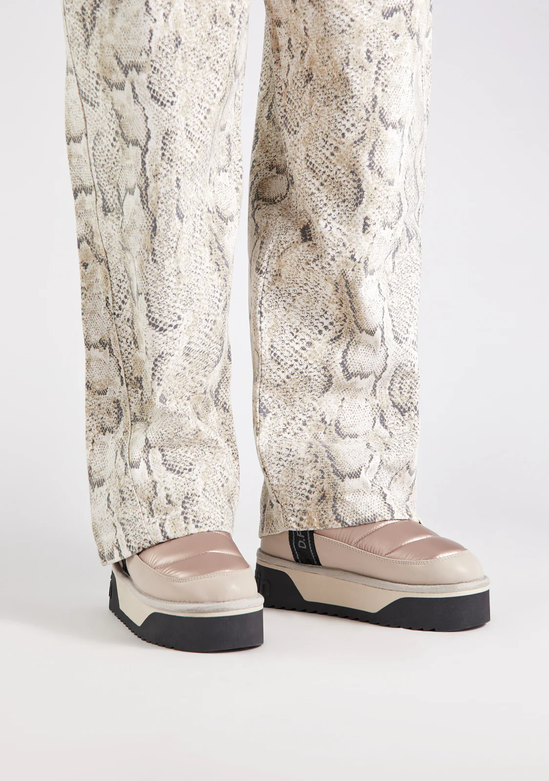 Nordic V.2 Low Bomb Beige - Image 5