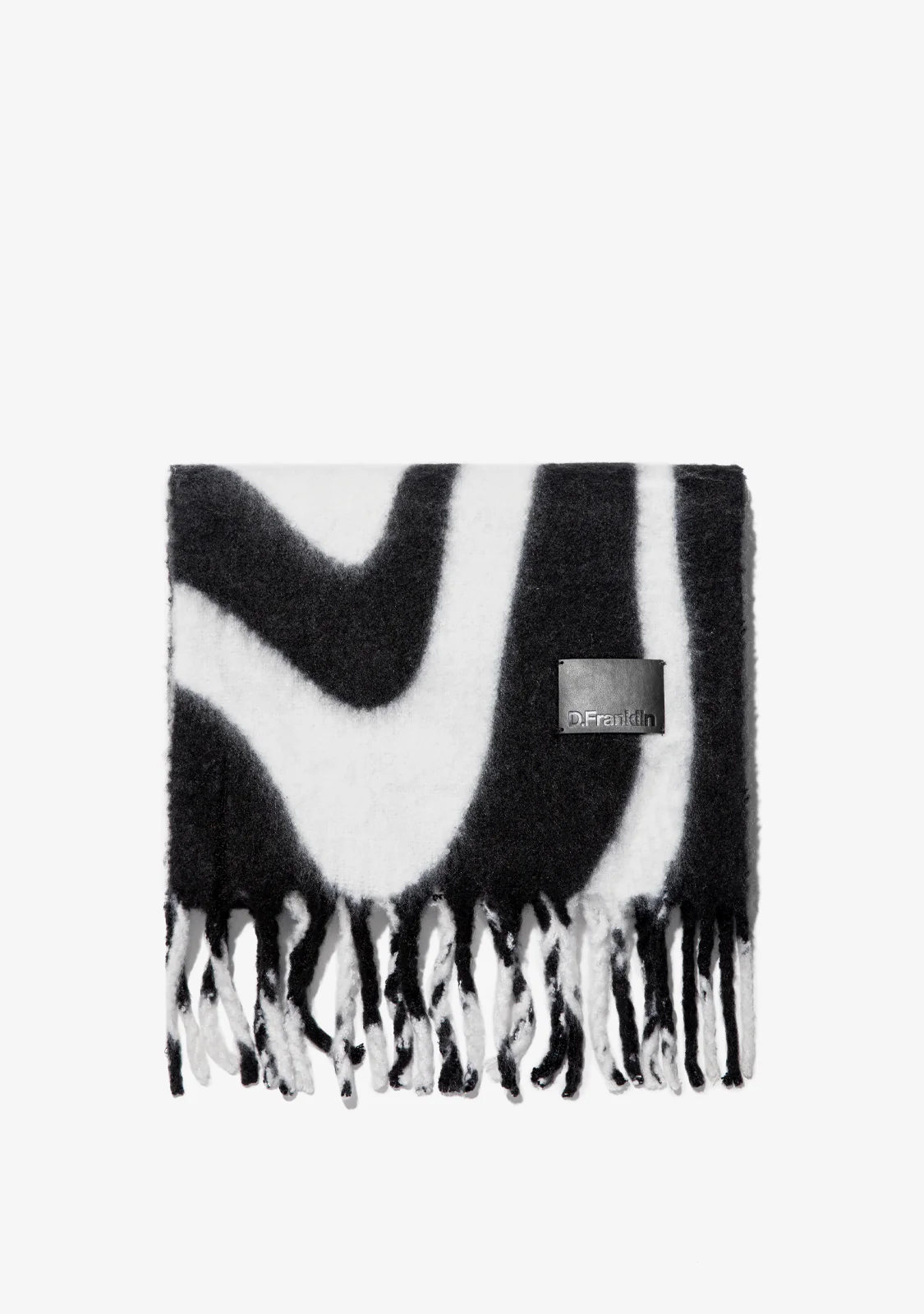 Nordic Zebra Scarf Black - Image 2