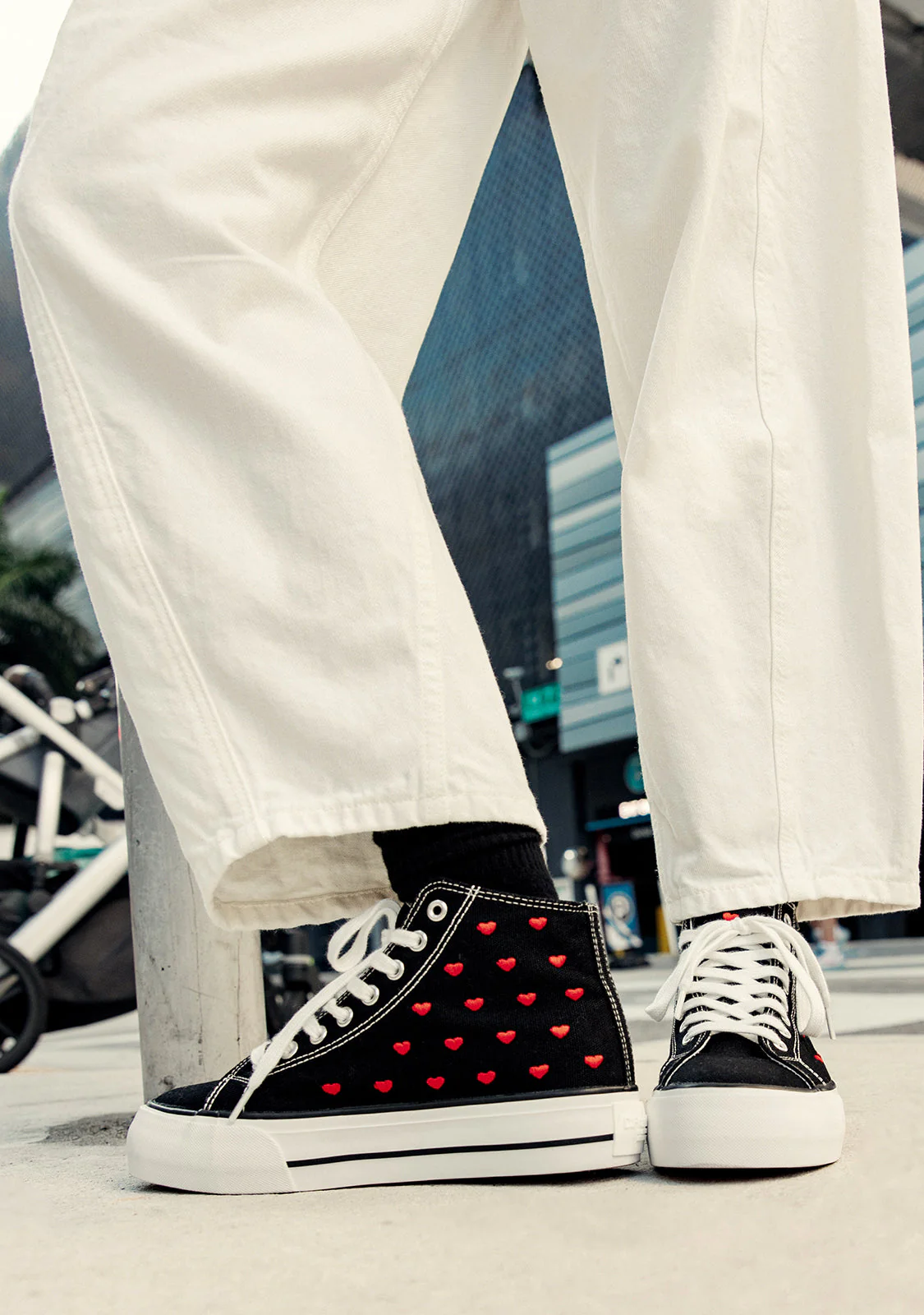 One Way Love Heart / Black Special Edition - Image 8