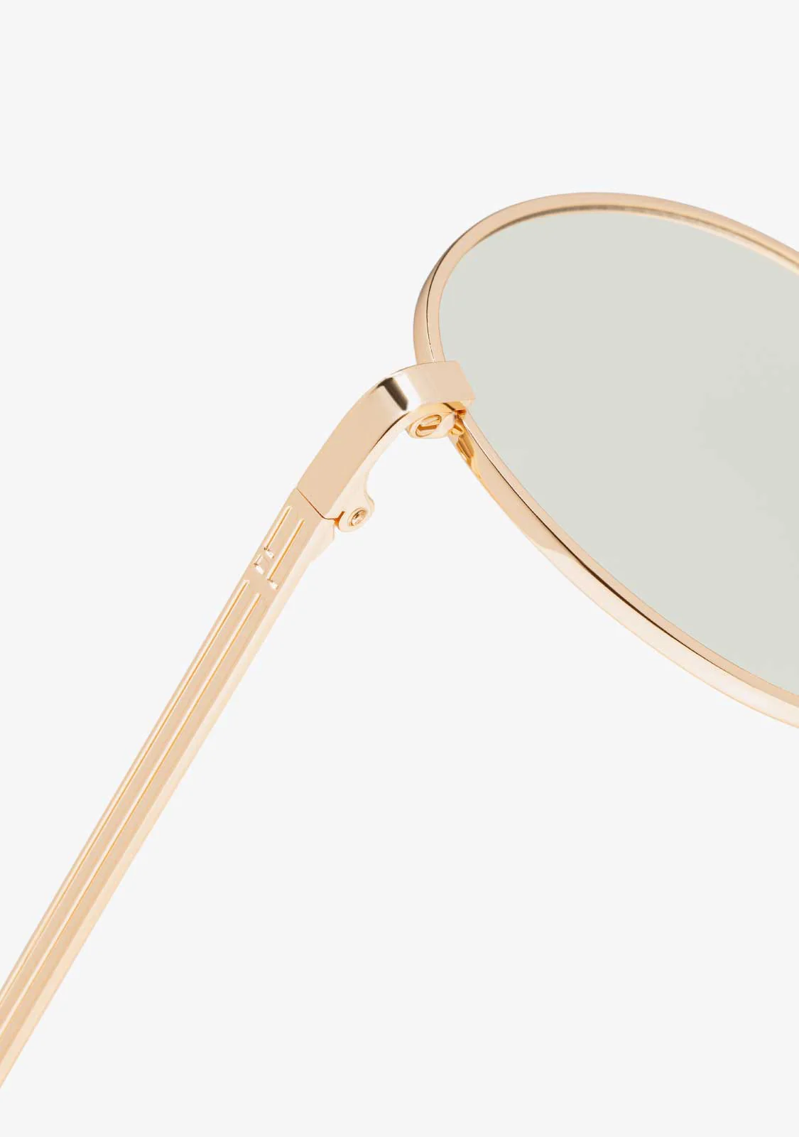 Round Legacy Gold / Photochromic Black - Image 6