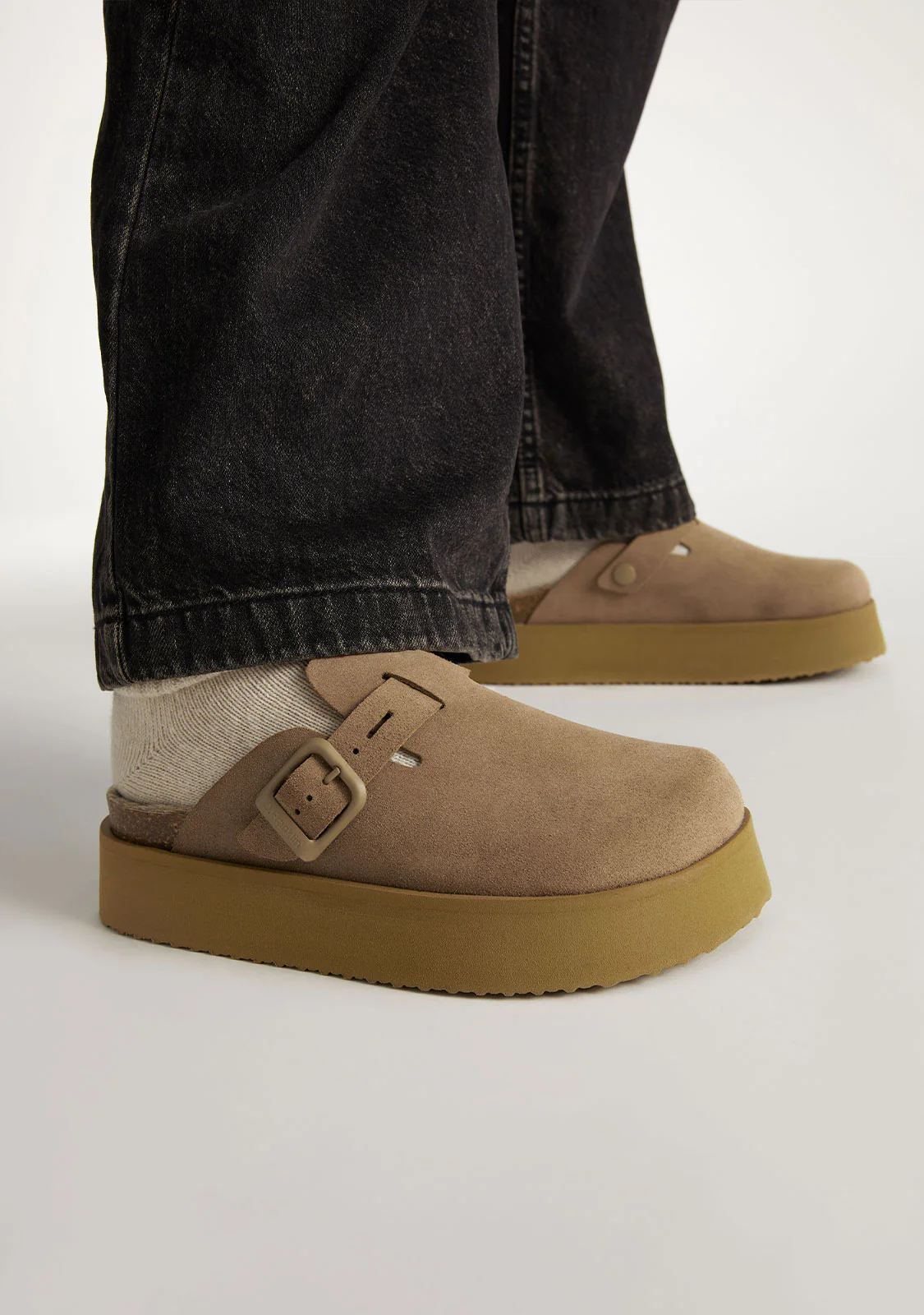 Vibe Clog Basic Platform Taupe - Image 5